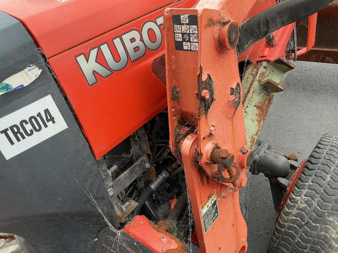 Photo '23' of Kubota B3150 Tractor