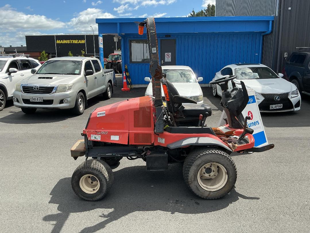Photo '3' of Kubota F3690 Mower