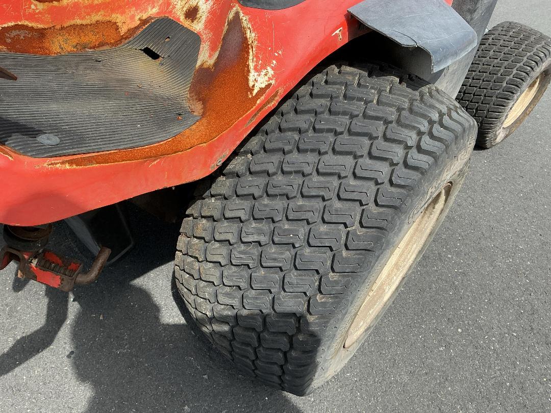 Photo '21' of Kubota F3690 Mower