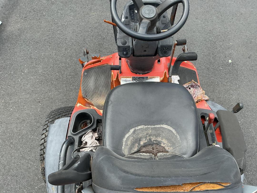 Photo '12' of Kubota F3690 Mower