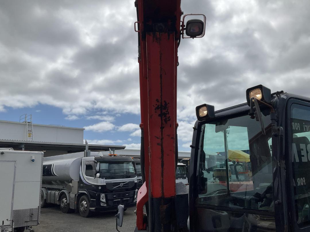 Photo '27' of Kubota KX080-3S Excavator