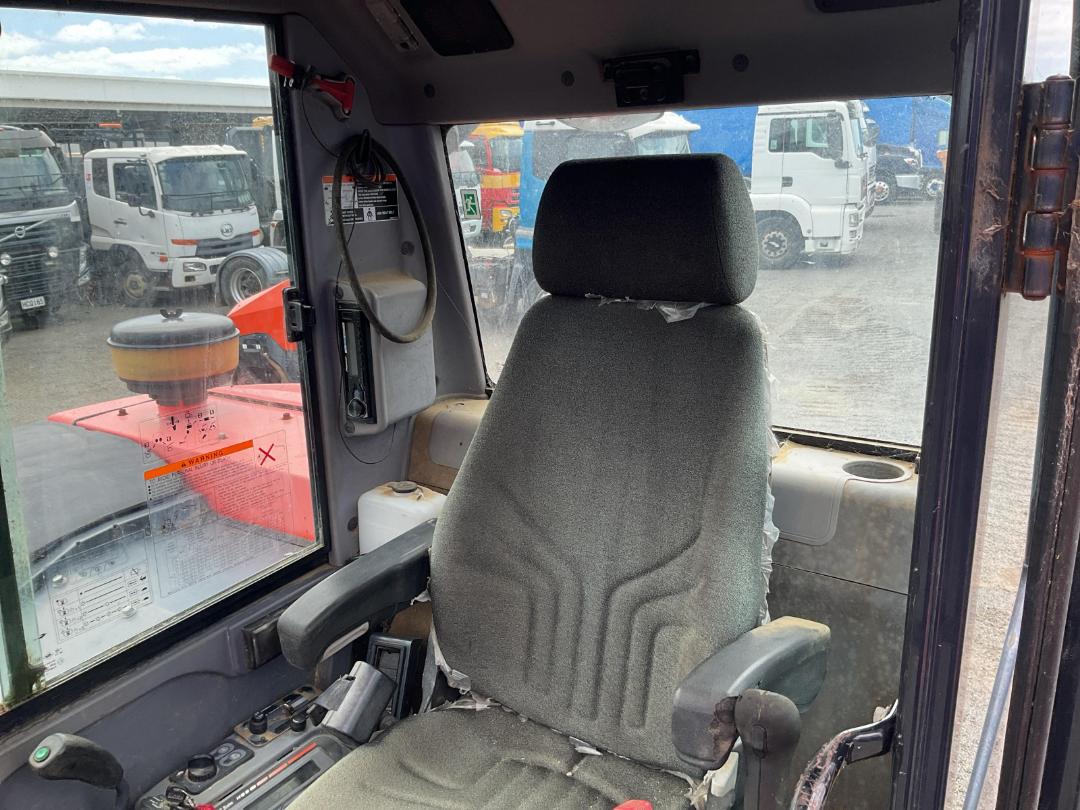 Photo '14' of Kubota KX080-3S Excavator