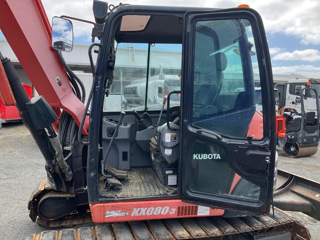 Photo '13' of Kubota KX080-3S Excavator