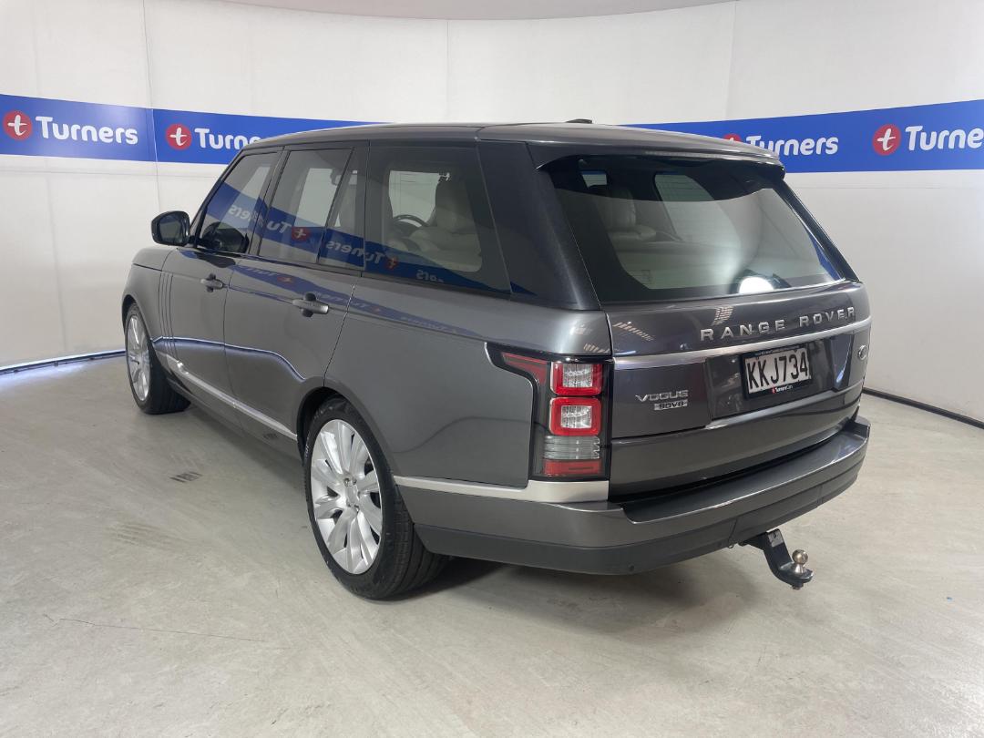Used Land Rover Range Rover SDV8 Vogue 2016 Penrose Great South