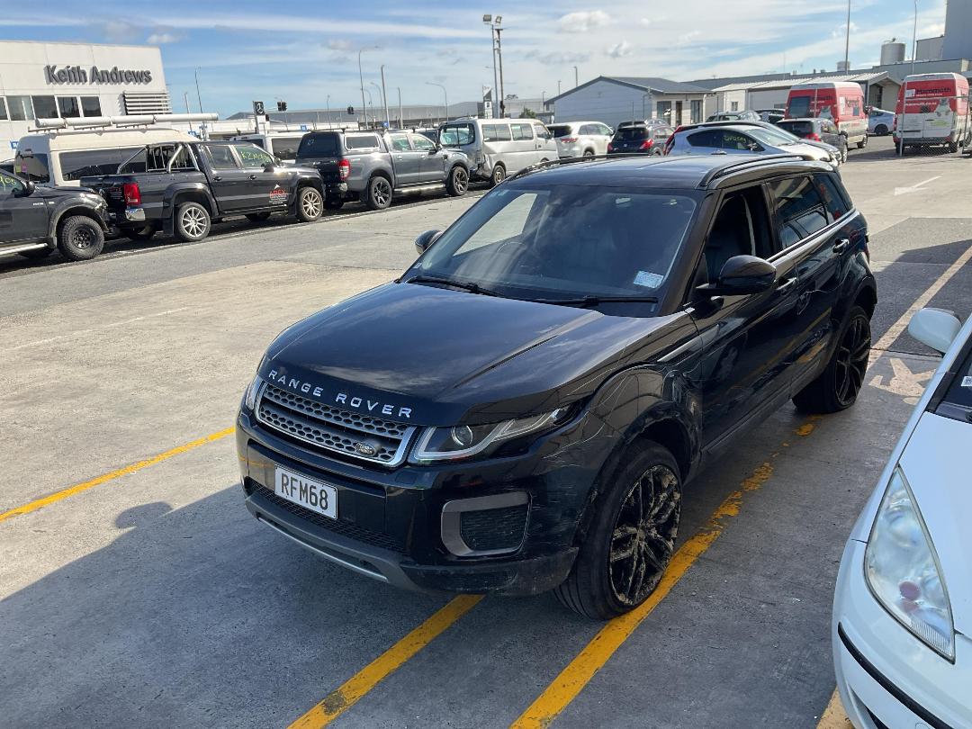 Photo '4' of Land Rover Range Rover Evoque SI4 SE Photo '4' of Land Rover Range Rover Evoque SI4 SE