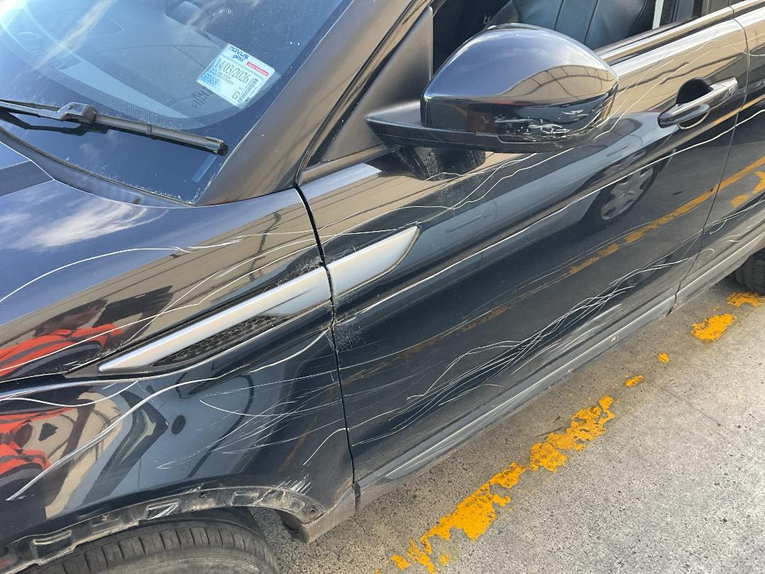 Photo '7' of Land Rover Range Rover Evoque SI4 SE Photo '7' of Land Rover Range Rover Evoque SI4 SE