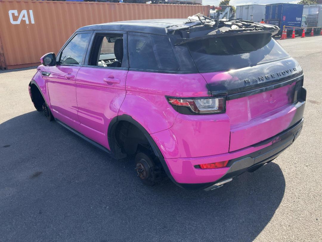 Photo '4' of Land Rover Range Rover Evoque SI4 HSE Dynamic Photo '4' of Land Rover Range Rover Evoque SI4 HSE Dynamic