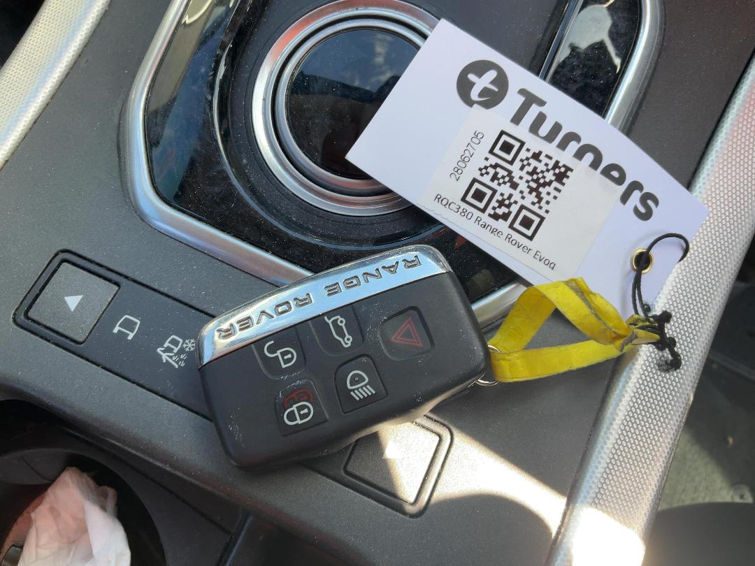 Photo '11' of Land Rover Range Rover Evoque SI4 HSE Dynamic Photo '11' of Land Rover Range Rover Evoque SI4 HSE Dynamic