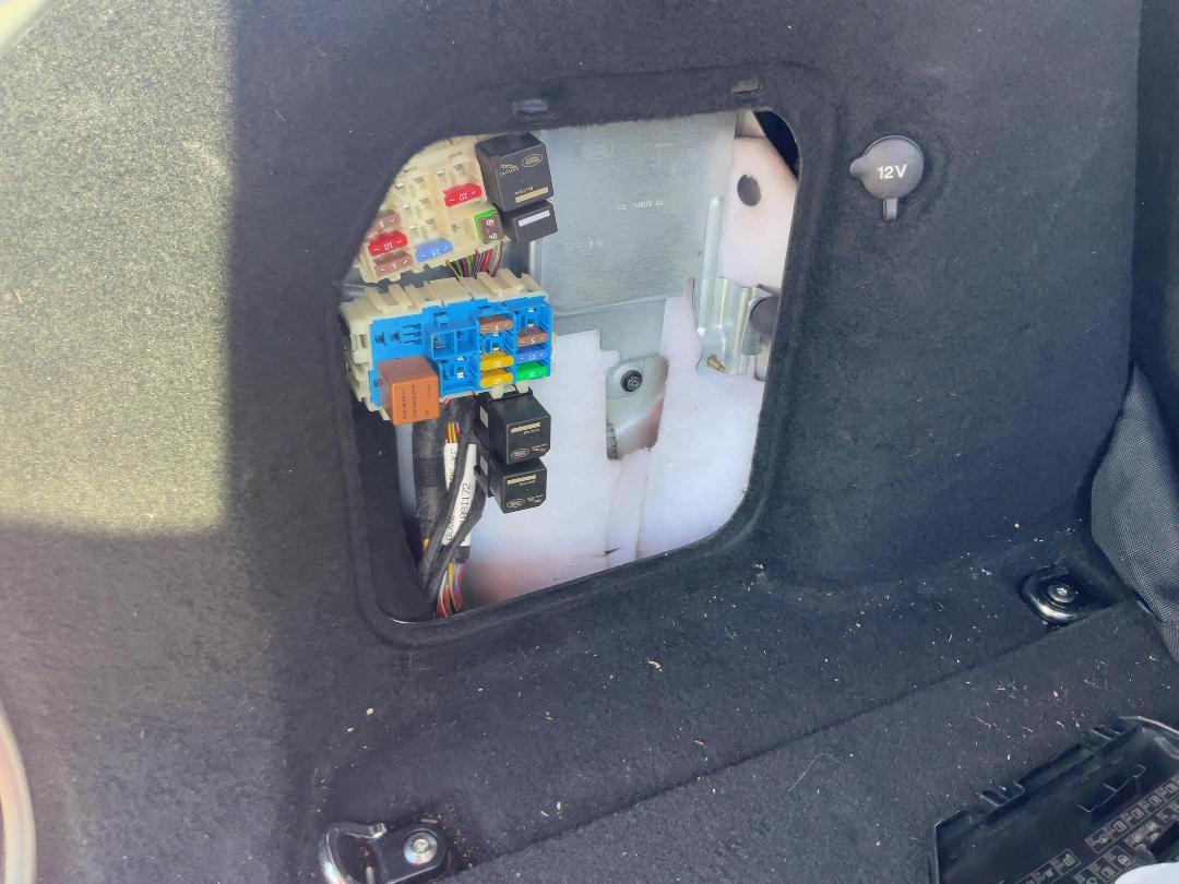 Photo '19' of Land Rover Range Rover Evoque SI4 HSE Dynamic Photo '19' of Land Rover Range Rover Evoque SI4 HSE Dynamic