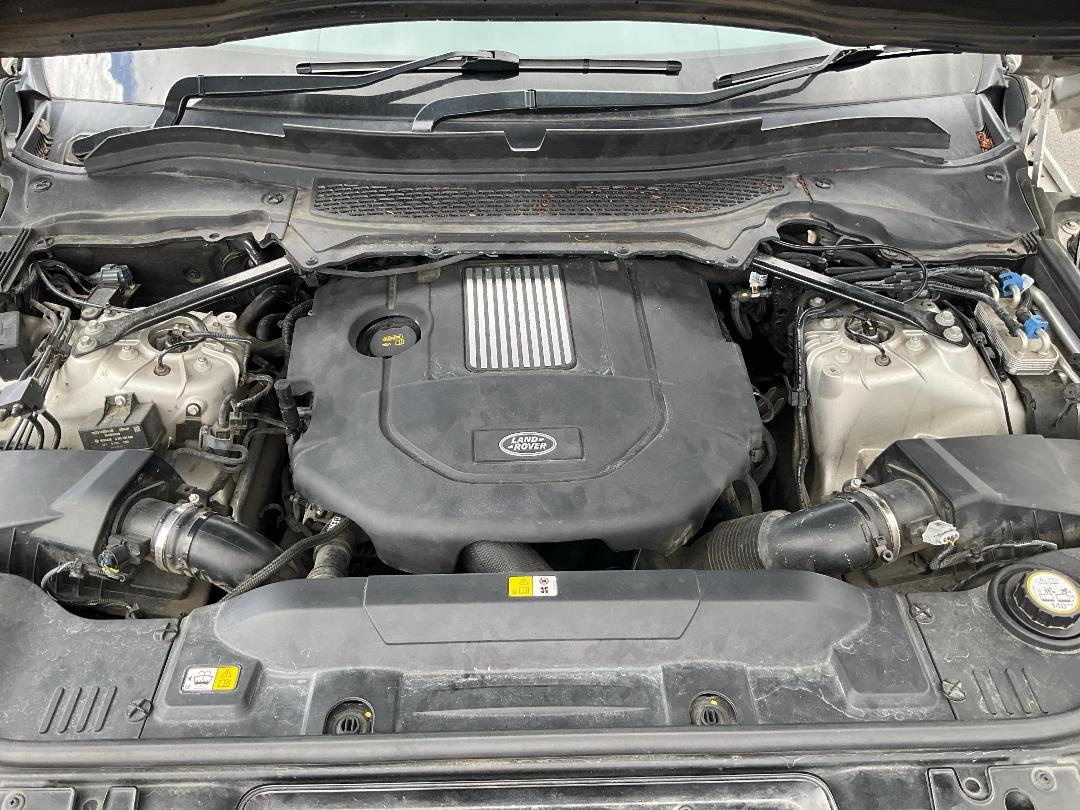 Photo '20' of Land Rover Range Rover Sport SDV6 HSE Photo '20' of Land Rover Range Rover Sport SDV6 HSE