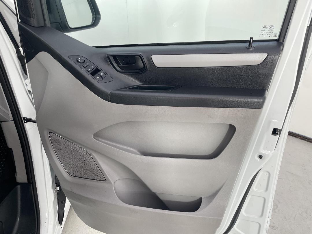 Photo '15' of LDV G10