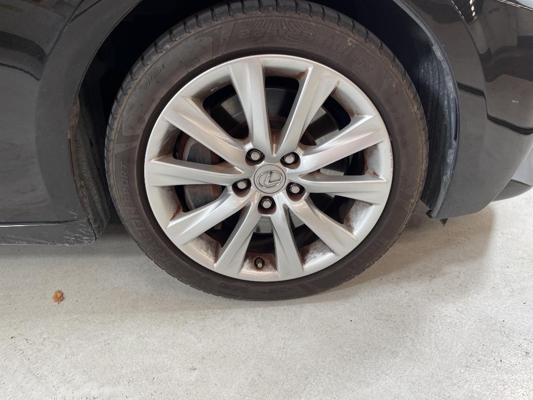 Photo '9' of Lexus IS200T