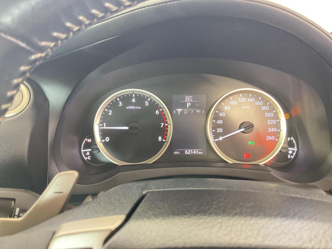 Photo '21' of Lexus IS200T