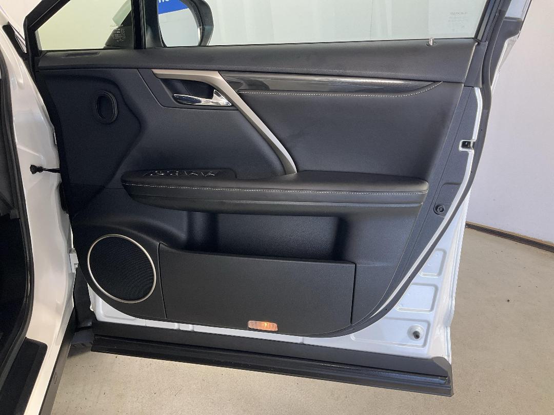 Photo '15' of Lexus RX450H