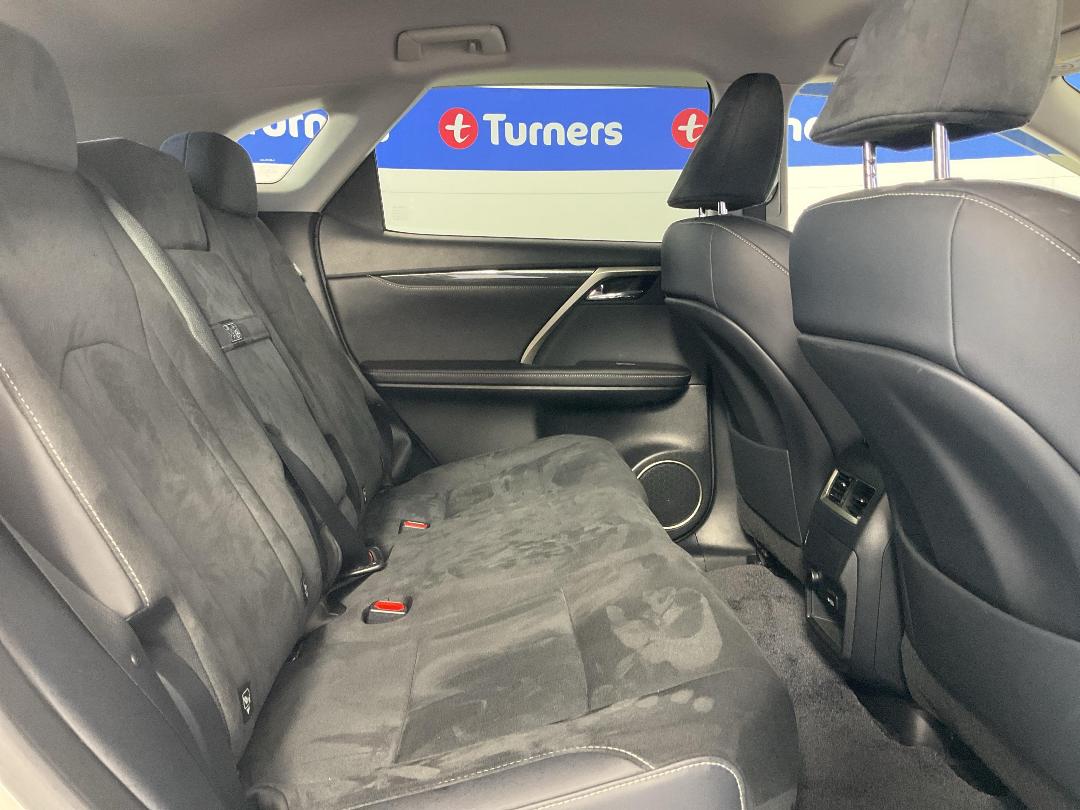 Photo '20' of Lexus RX450H