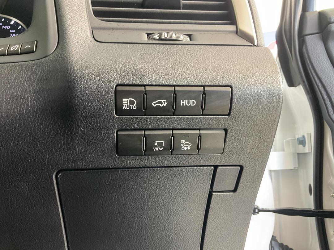 Photo '28' of Lexus RX450H