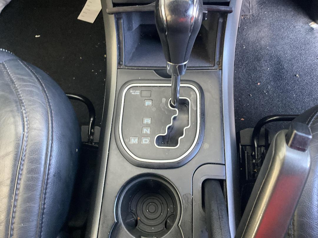 Photo '12' of Mahindra XUV XUV500 AWD