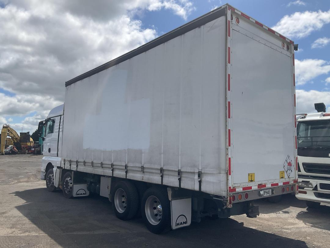 Photo '5' of MAN TGX 35.540 Curtainsider