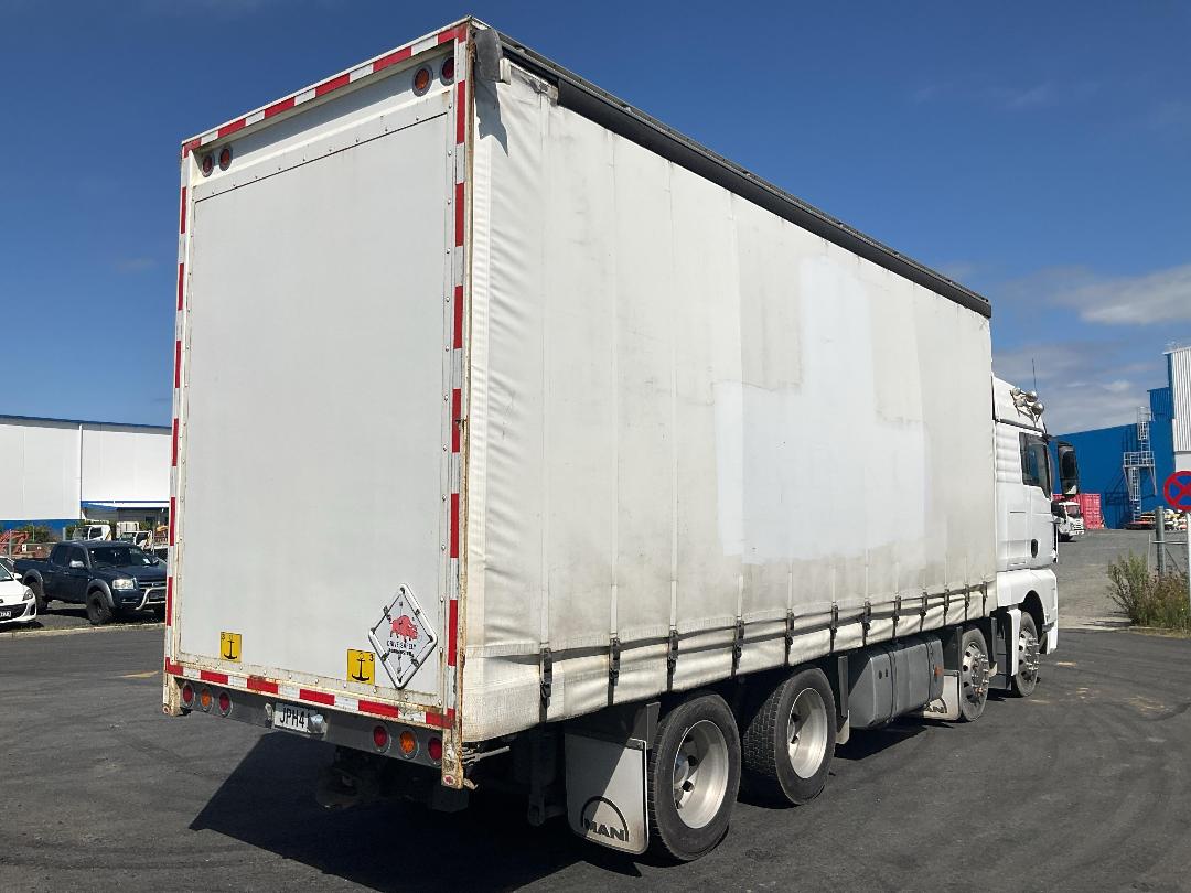 Photo '4' of MAN TGX 35.540 Curtainsider