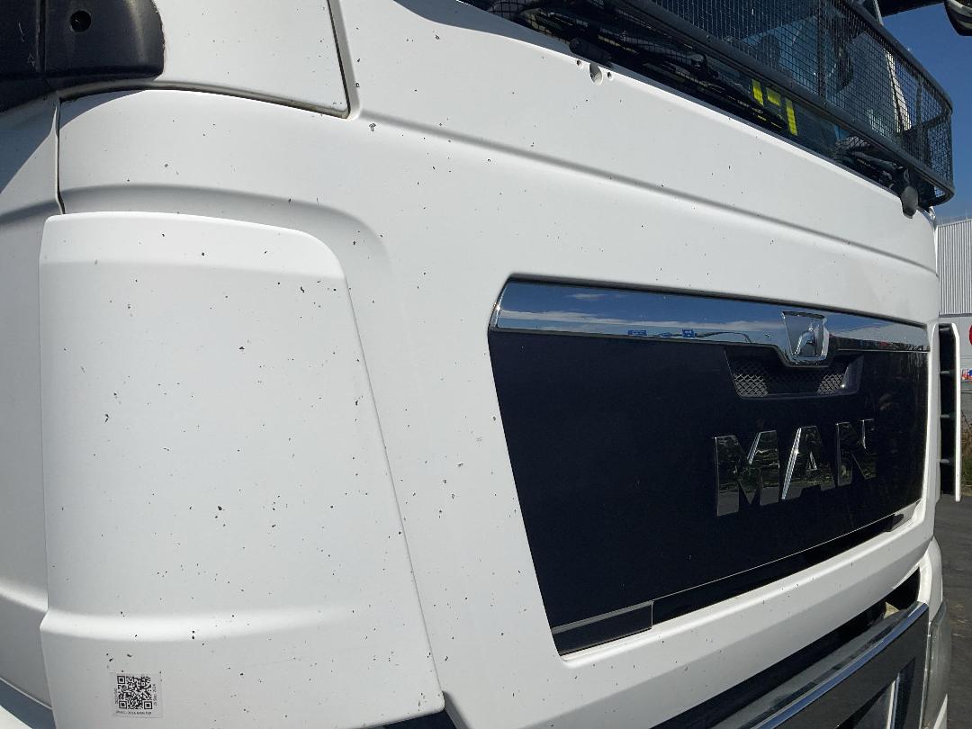 Photo '30' of MAN TGX 35.540 Curtainsider