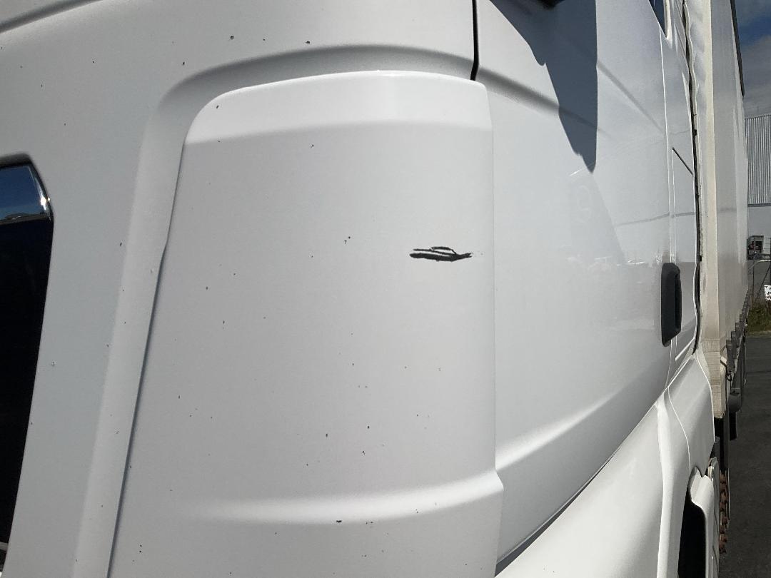 Photo '31' of MAN TGX 35.540 Curtainsider