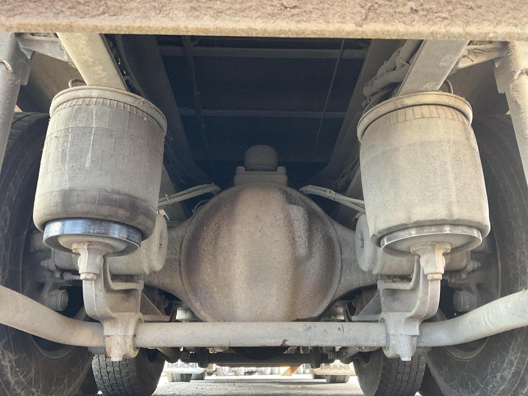 Photo '40' of MAN TGX 35.540 Curtainsider