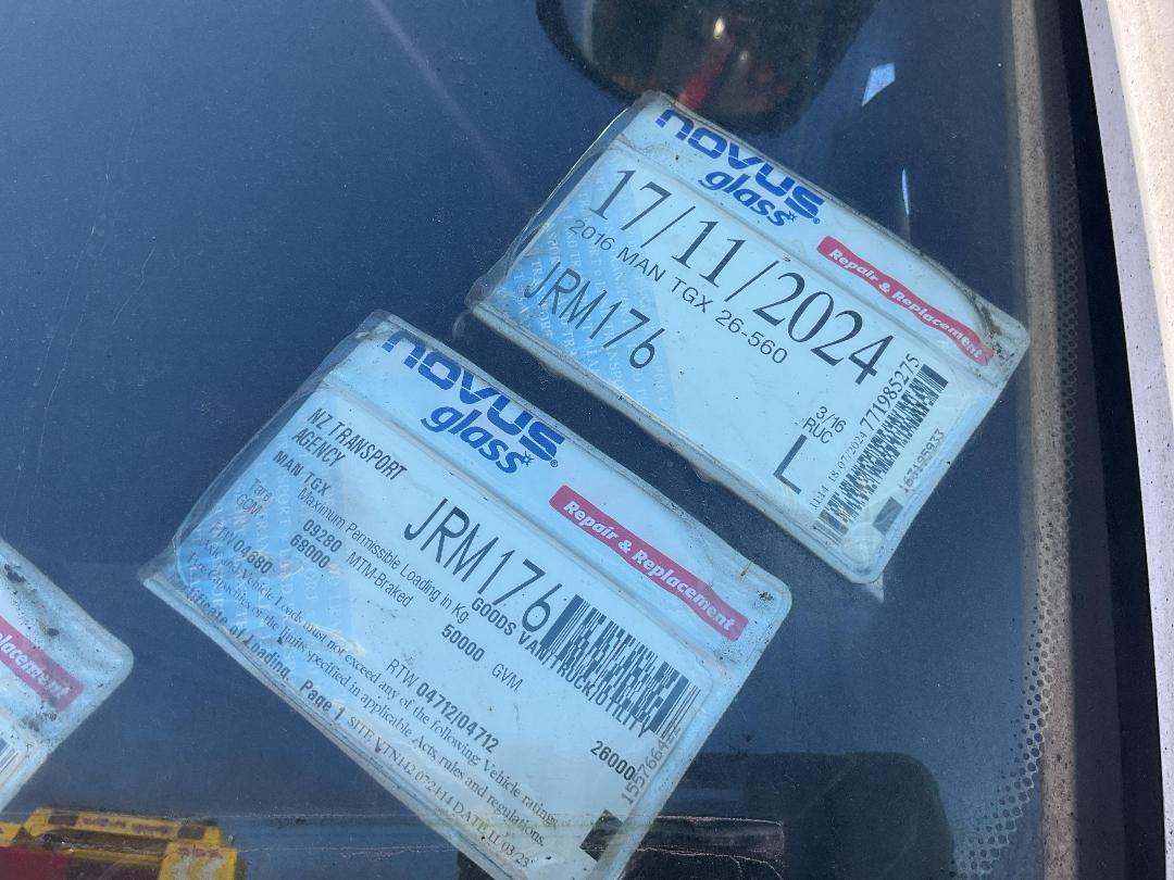 Photo '32' of MAN TGX 26-560 Tractor Unit