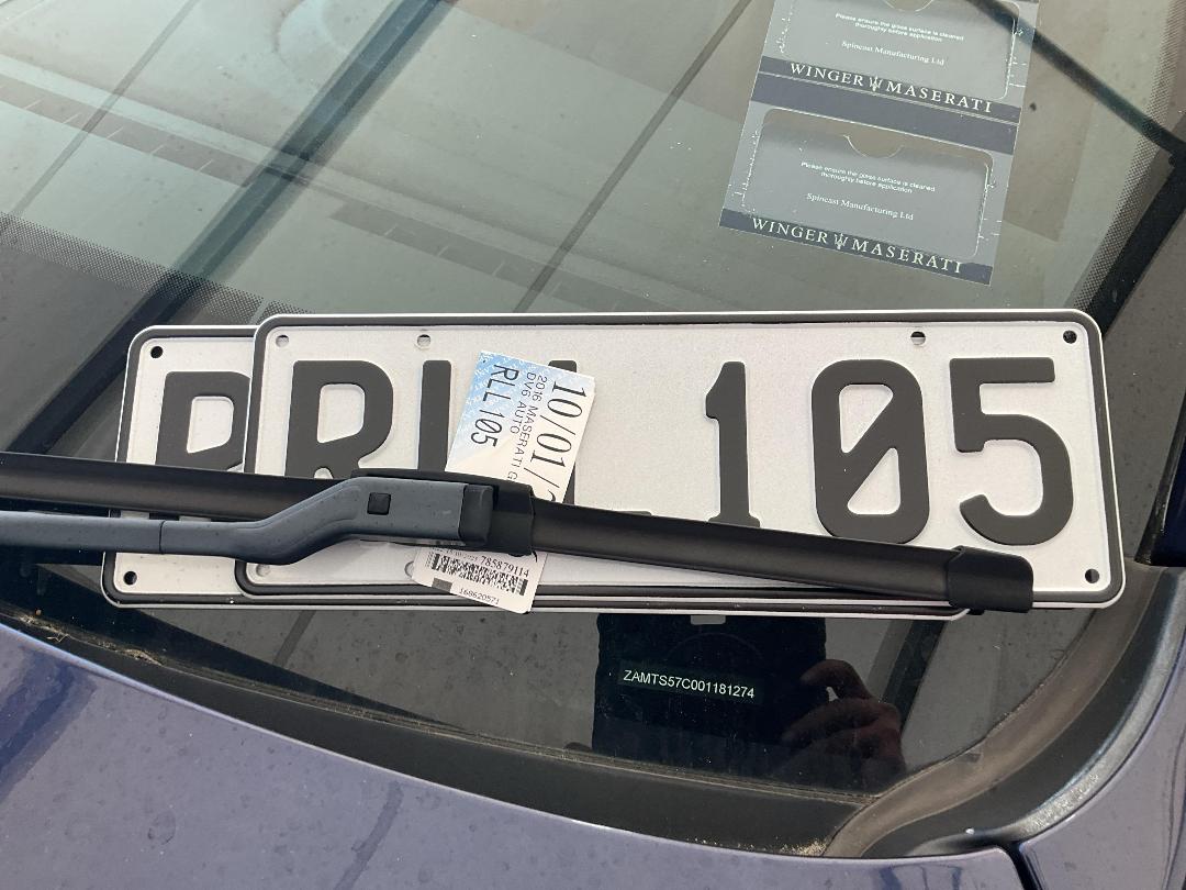 Photo '21' of Maserati Ghibli DV6 Auto Photo '21' of Maserati Ghibli DV6 Auto