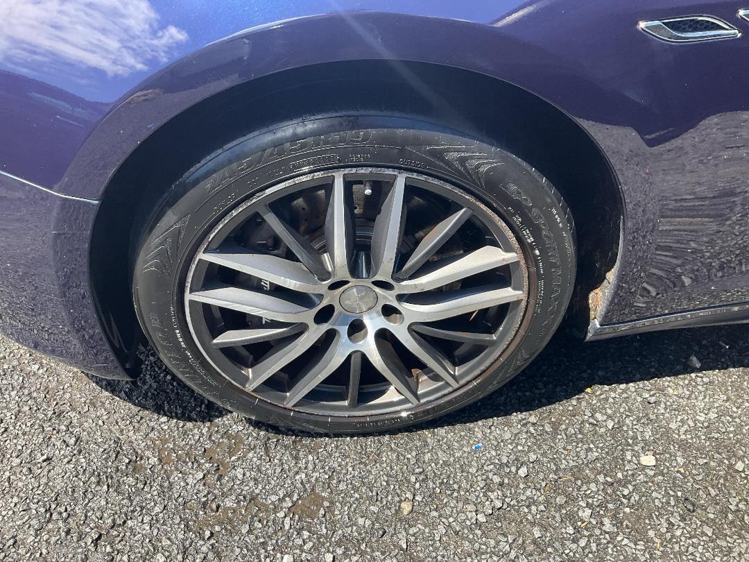 Photo '8' of Maserati Ghibli DV6 Auto Photo '8' of Maserati Ghibli DV6 Auto