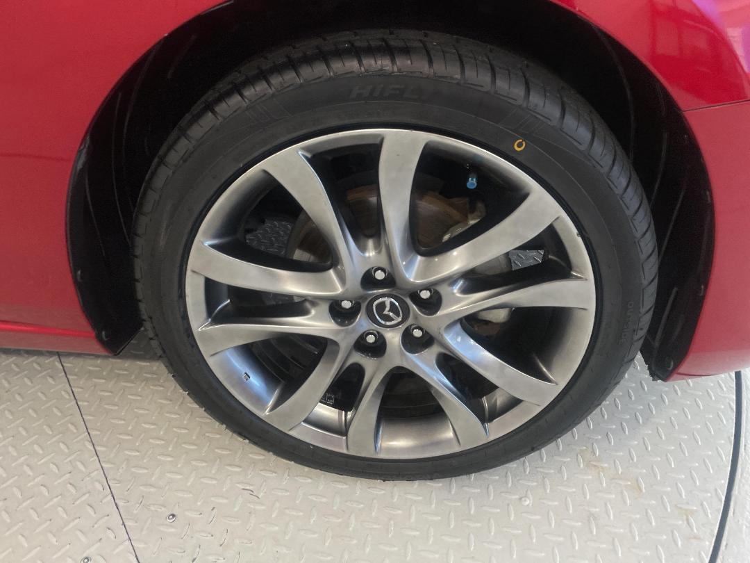 Photo '9' of Mazda Atenza