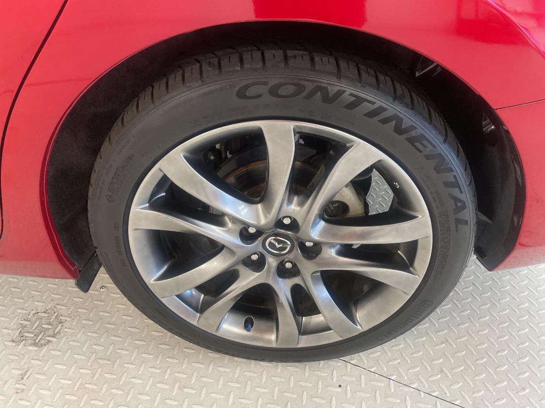 Photo '11' of Mazda Atenza