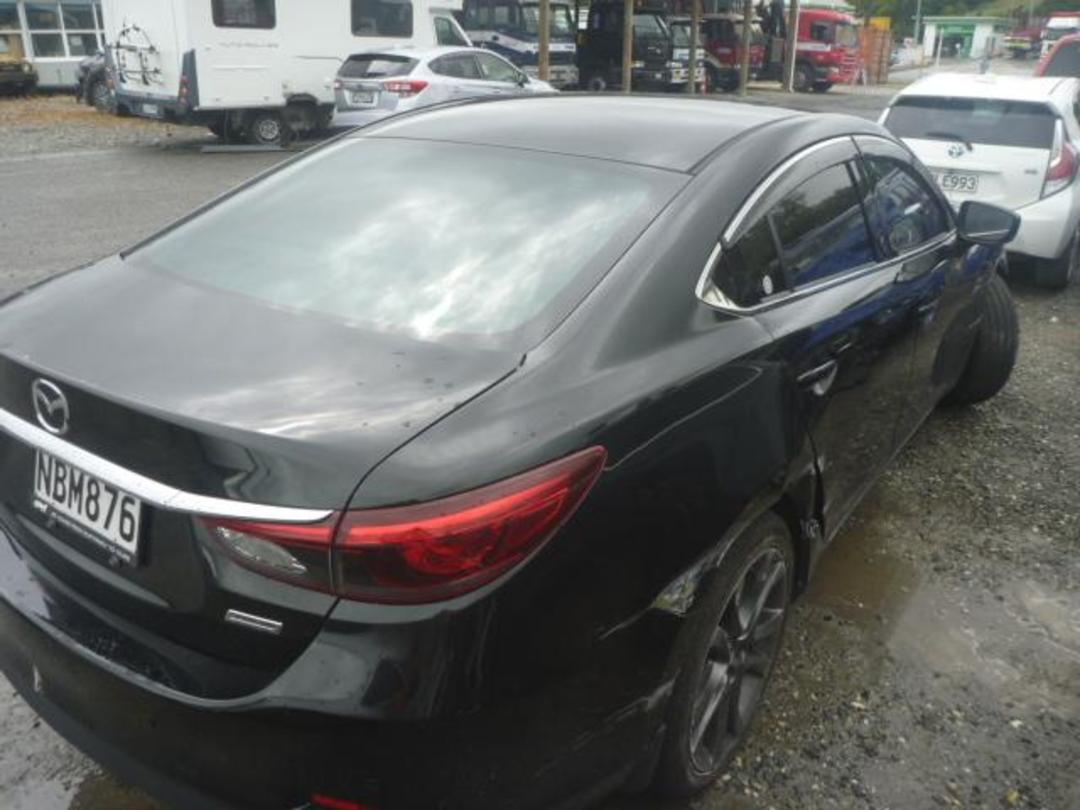 Photo '5' of Mazda Atenza Photo '5' of Mazda Atenza