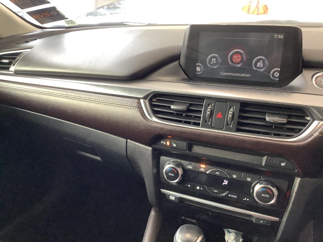 Photo '16' of Mazda Atenza