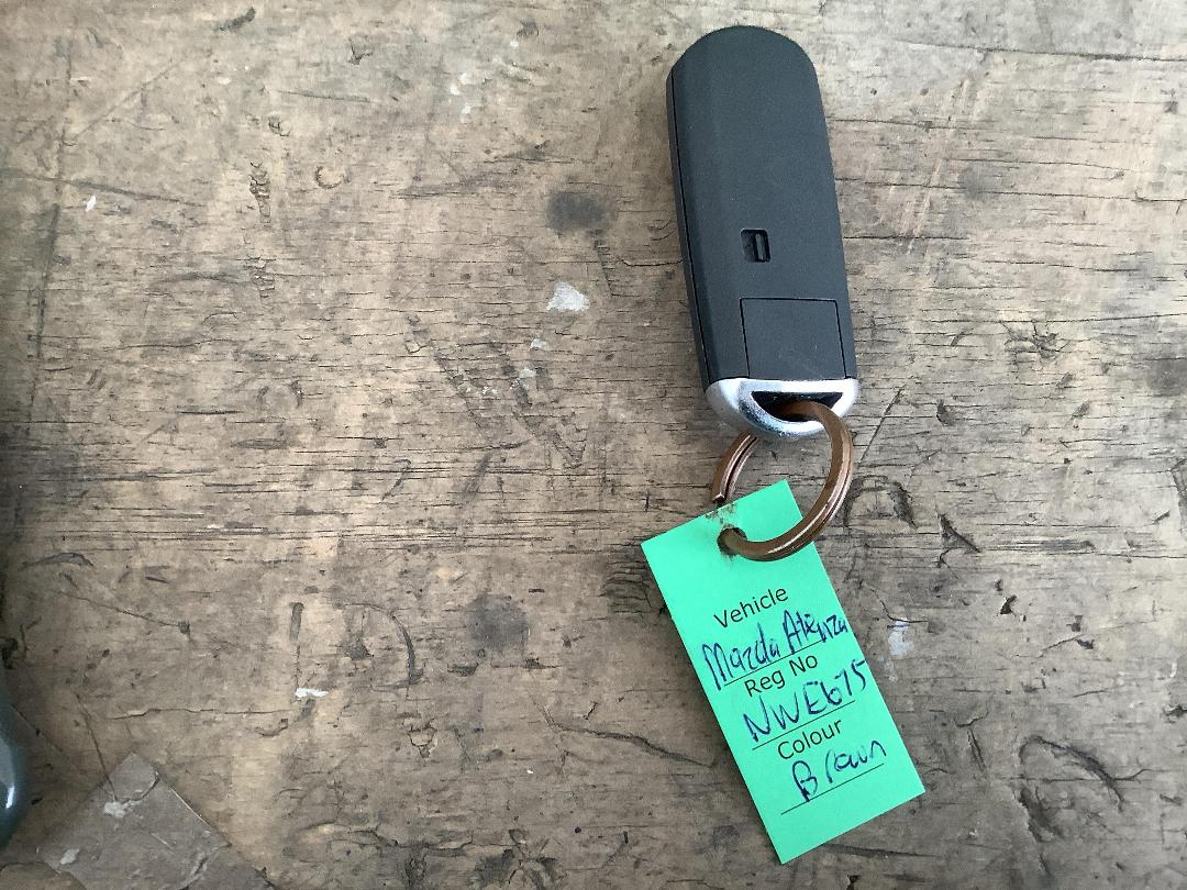 Photo '17' of Mazda Atenza