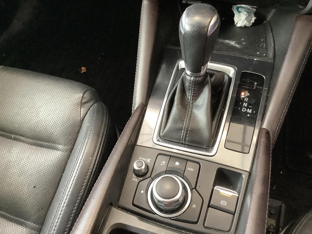 Photo '15' of Mazda Atenza