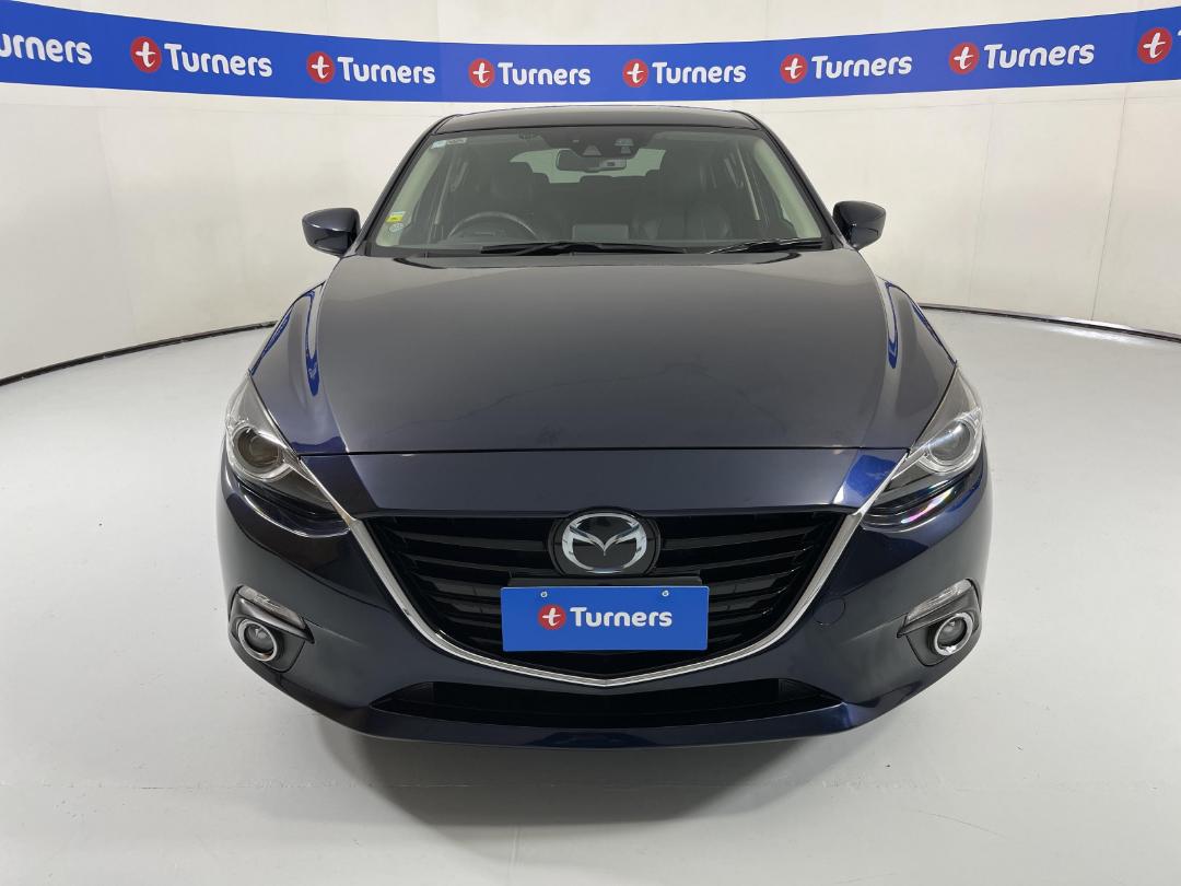 Photo '2' of Mazda Axela