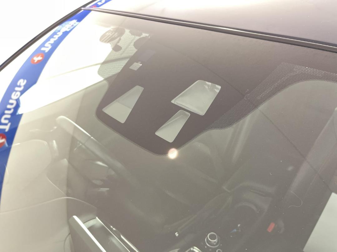 Photo '31' of Mazda Axela