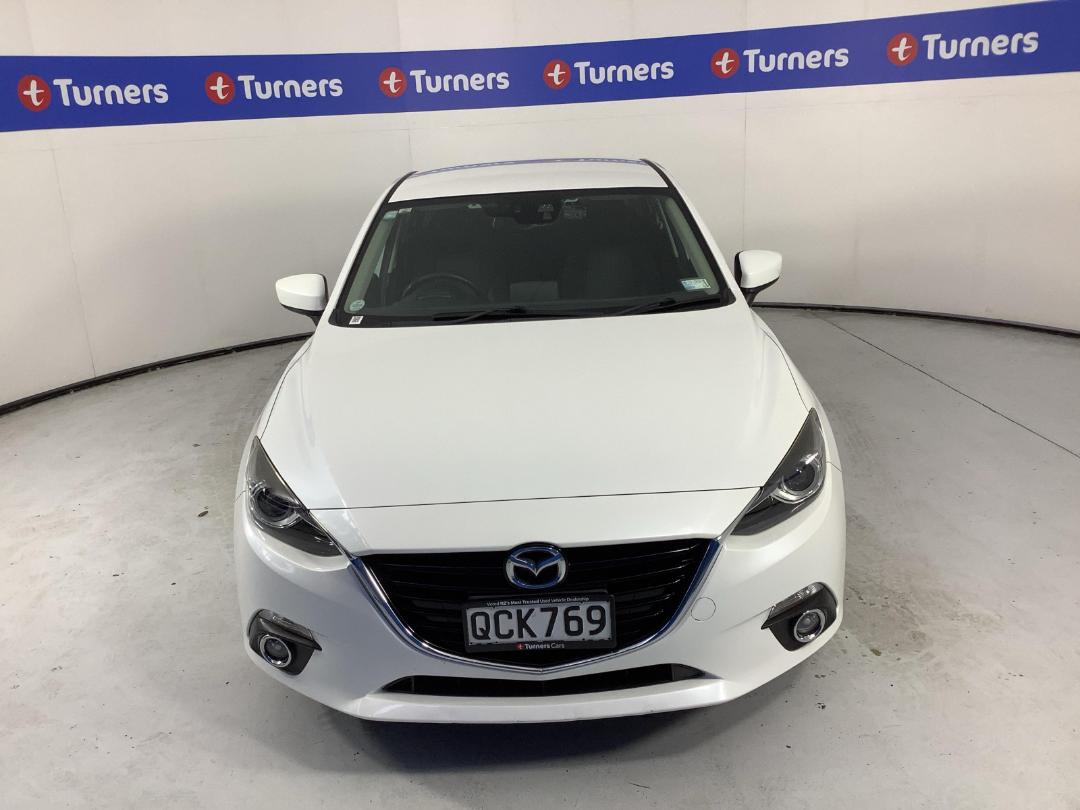 Photo '2' of Mazda Axela