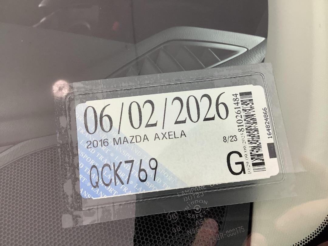 Photo '28' of Mazda Axela