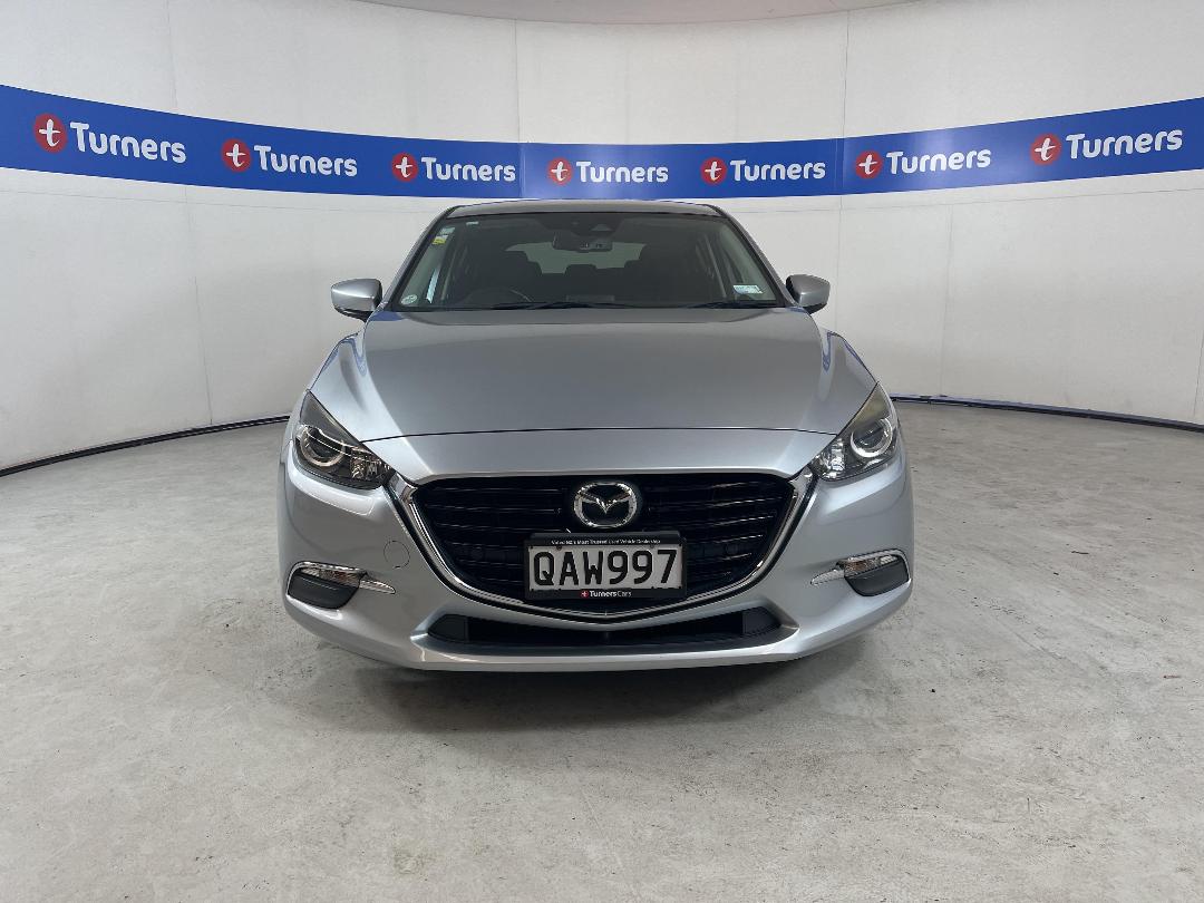 Photo '2' of Mazda Axela Photo '2' of Mazda Axela