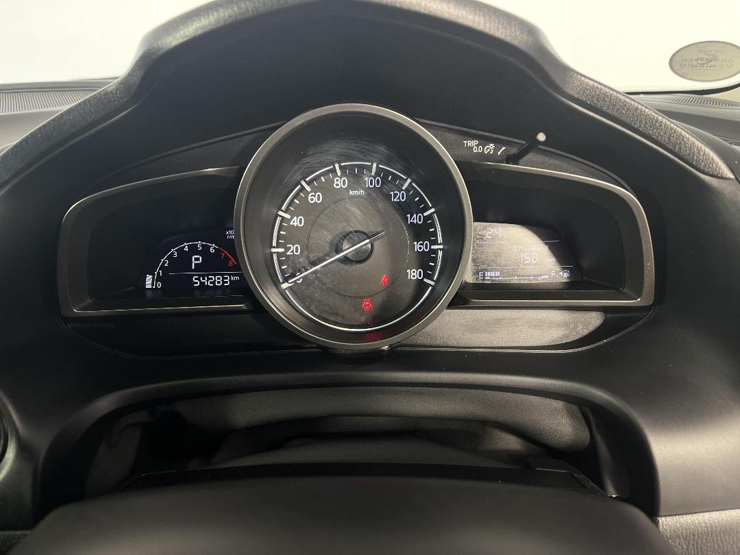 Photo '21' of Mazda Axela Photo '21' of Mazda Axela