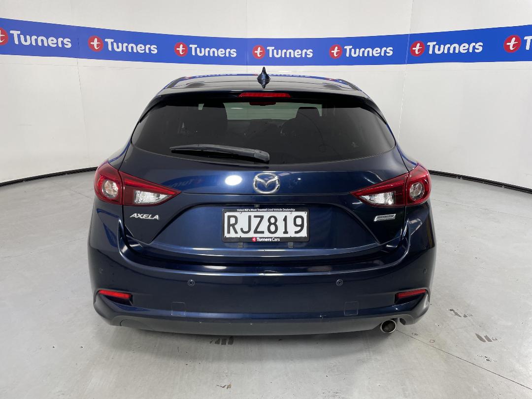 Photo '6' of Mazda Axela Photo '6' of Mazda Axela