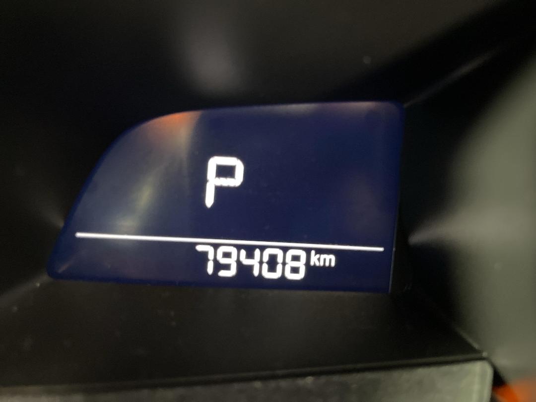 Photo '21' of Mazda Axela Photo '21' of Mazda Axela