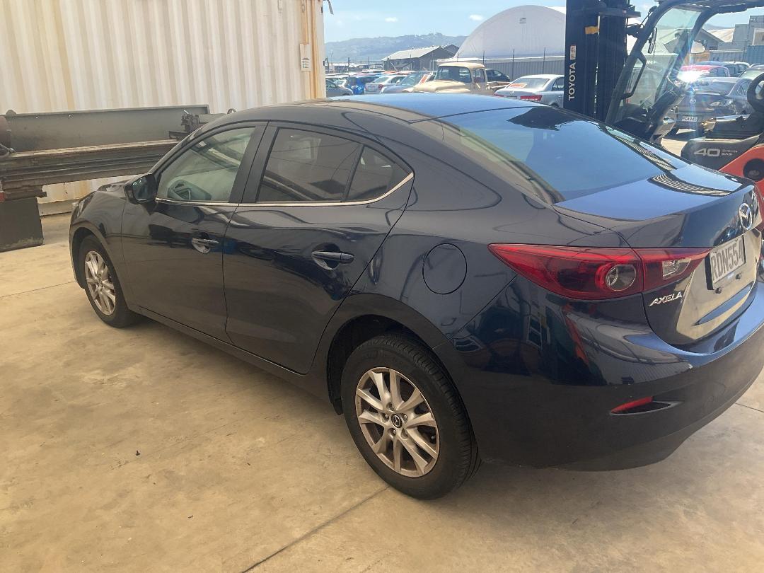 Photo '3' of Mazda Axela Photo '3' of Mazda Axela