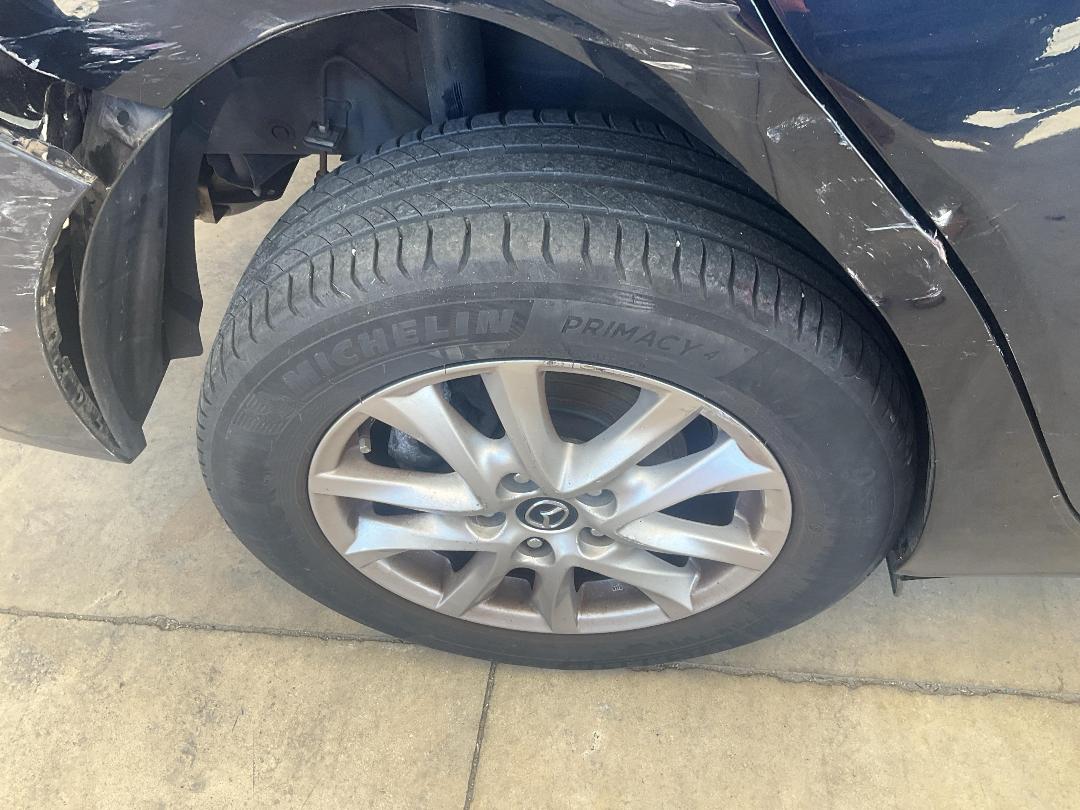 Photo '18' of Mazda Axela Photo '18' of Mazda Axela