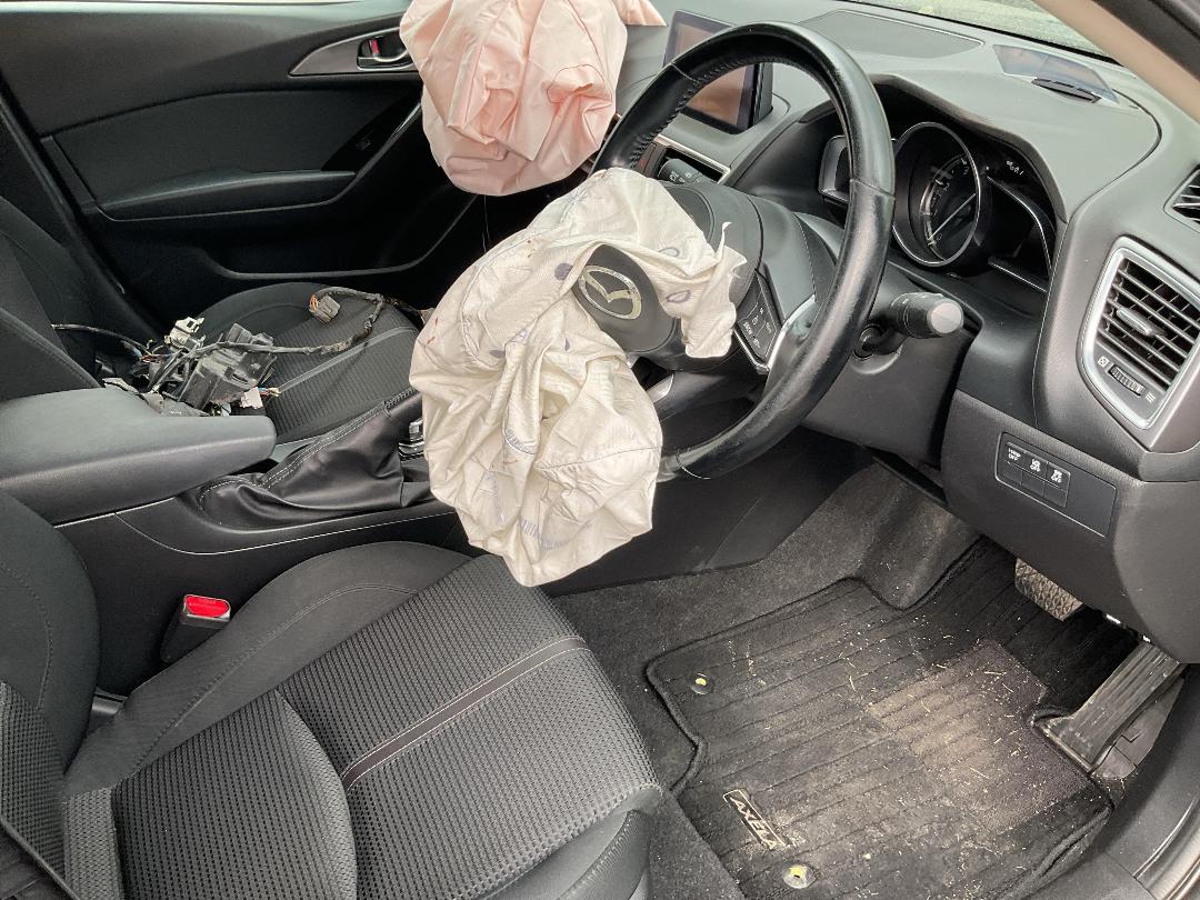 Photo '18' of Mazda Axela Photo '18' of Mazda Axela