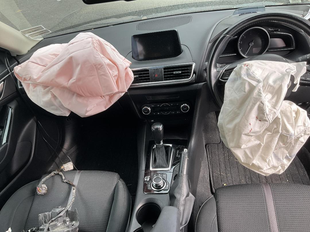 Photo '19' of Mazda Axela Photo '19' of Mazda Axela