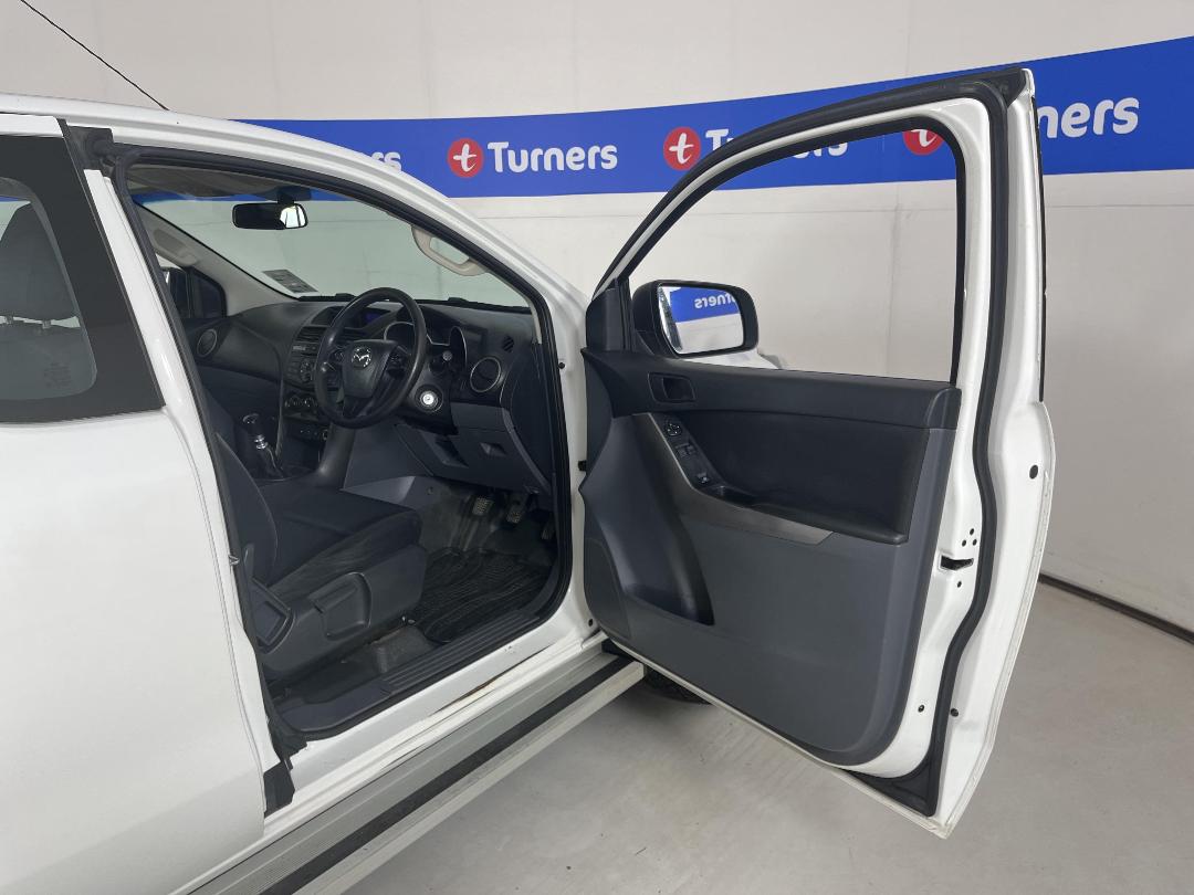 Photo '15' of Mazda Bt-50 Photo '15' of Mazda Bt-50