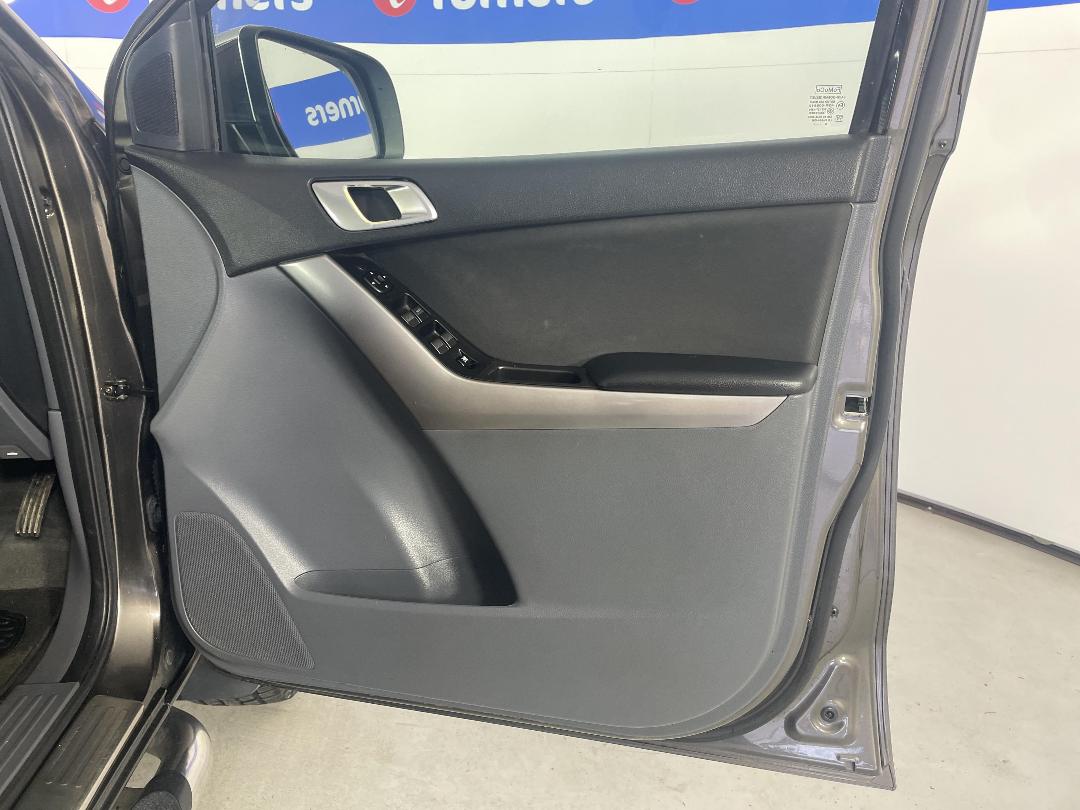 Photo '15' of Mazda Bt-50 Photo '15' of Mazda Bt-50