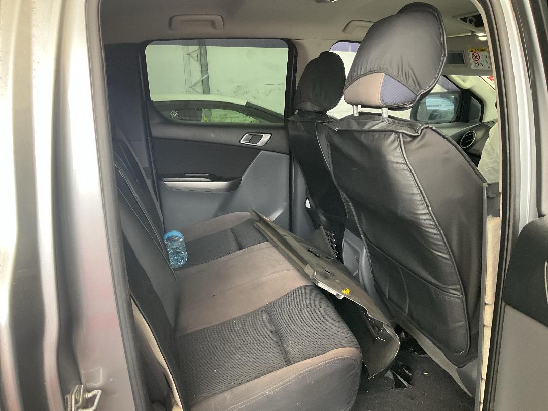 Photo '15' of Mazda Bt-50 GSX D/C W/S Photo '15' of Mazda Bt-50 GSX D/C W/S